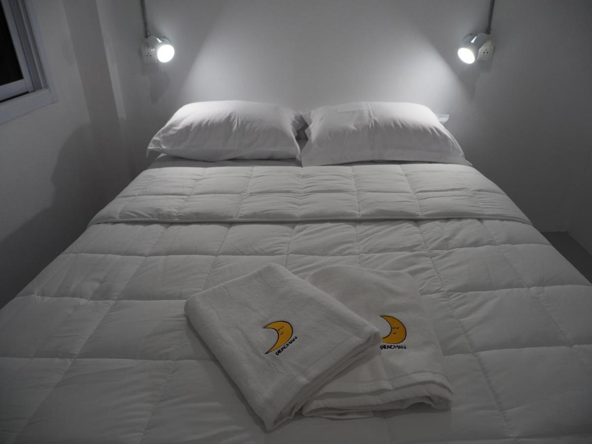 Prachan Hostel Тонгсала Екстериор снимка