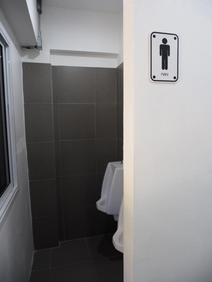 Prachan Hostel Тонгсала Екстериор снимка