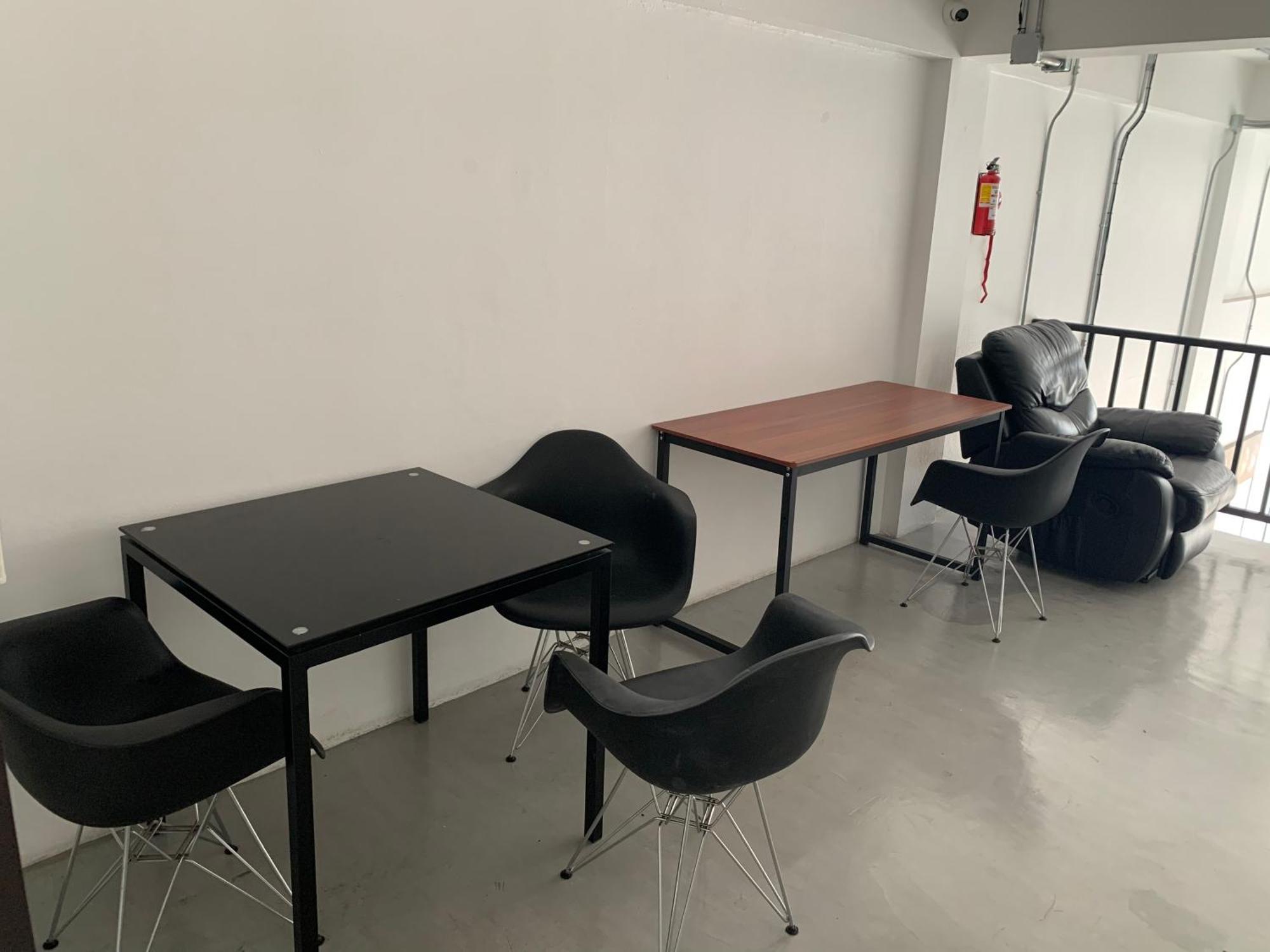 Prachan Hostel Тонгсала Екстериор снимка